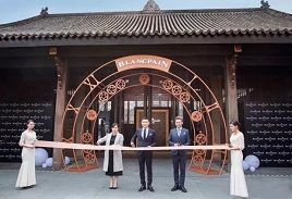 時(shí)間締造經(jīng)典 · 安全守護(hù)永恒