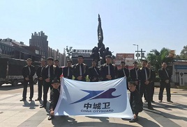    2018年10月27日廣州麗影廣場(chǎng)人頭攢動(dòng)，熙熙攘攘,原來(lái)是中移互聯(lián)網(wǎng)【閃耀3周年】之 “閃閃小和瑪”路演活動(dòng)在這里舉行.
